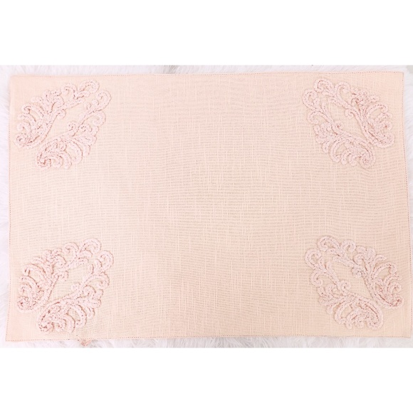 Blush Pink Linen & Chenille Placemat - Picture 1 of 6